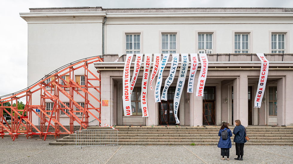 Kulturpalast mit Stoff © Falk Wenzel