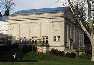 Gebäude der Staatlichen Kunstsammlung Baden-Baden ©Gerd Eichmann, CC BY-SA 4.0 , via Wikimedia Commons